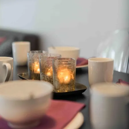 Apartment Eins